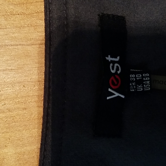 Yest grey jacket size 6-8 - Picture 3 of 8